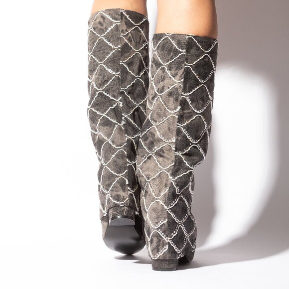 LAST PAIRs | PRICE DROPPED
Brand new  New Black Denim Daze Fold-Over Knee Boots - Picture 3 of 4